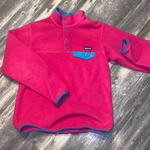Women synchilla patagonia pullover. Worn once or twice   no rips or stains
